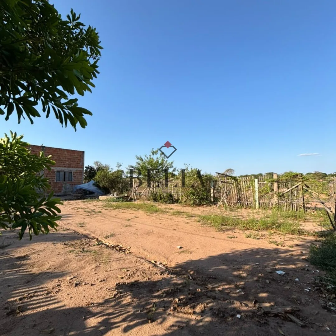 Foto 2, Terreno 300 m² · Junco